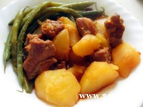 土豆豆角炖肉 土豆豆角炖肉