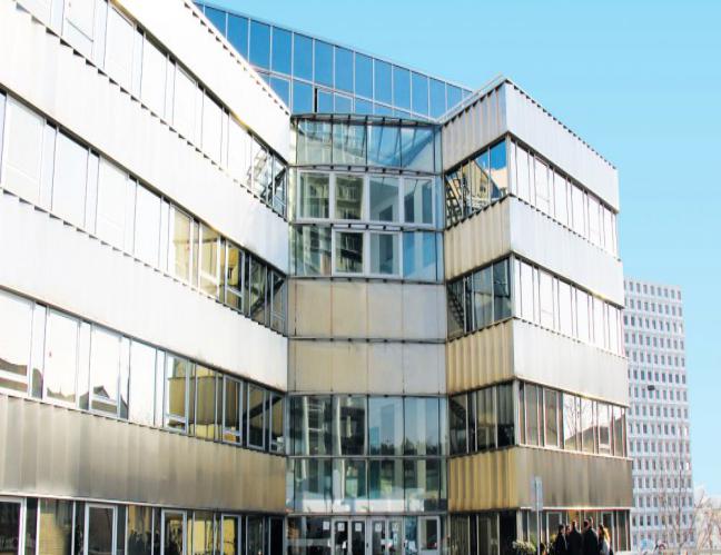 ��������������3A������ҵ�뷢չѧԺ������Ŀ����MBAѧλ��