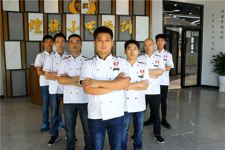 �����±���ѵ�ļҺ�