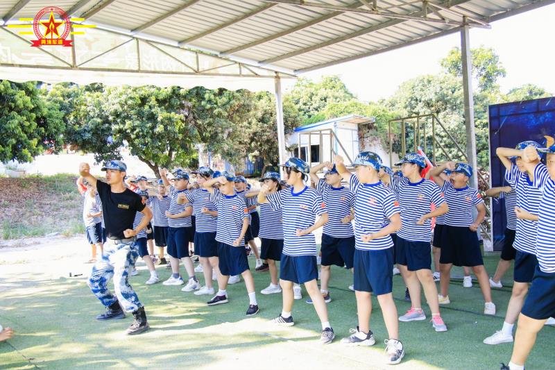 东莞莞城区军事夏令营培训哪家专业 东莞莞城区军事夏令营培训哪家专业