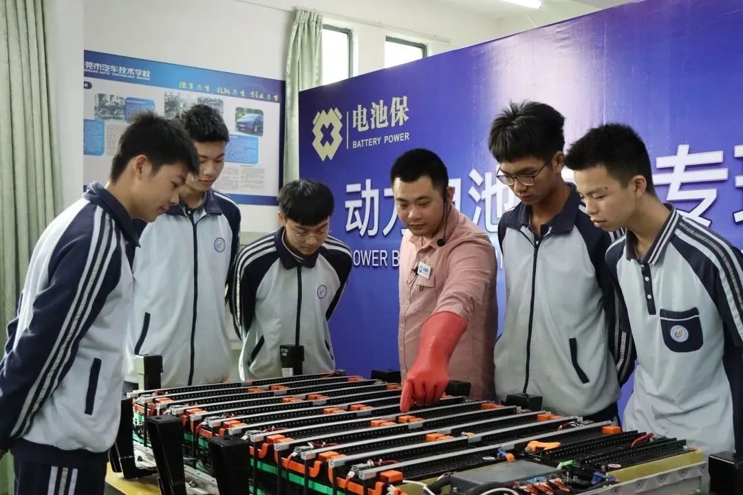 ��ݸ����������ѧУ����Դ�����������������ƻ�