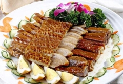 ֣�ݶ���������±����ѵ���ļҺ�